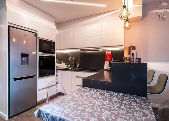 La Rose * 蓬他达维托亚